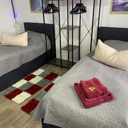 Best-Preis -Gold Suite- Mit Netflix, Self-Check-In, Ebike Ladestation, Fahrradraum, Wlan, Netflix Und Massagesessel - Direkt Am Elberadweg Im Herzen Von فيتينبيرغ المظهر الخارجي الصورة