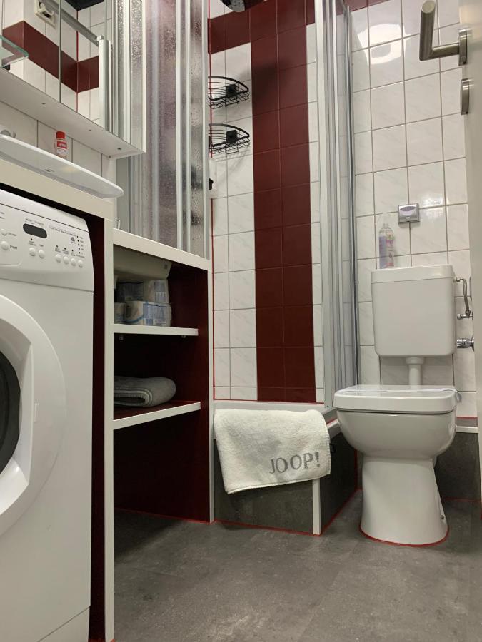 Best-Preis -Gold Suite- Mit Netflix, Self-Check-In, Ebike Ladestation, Fahrradraum, Wlan, Netflix Und Massagesessel - Direkt Am Elberadweg Im Herzen Von فيتينبيرغ المظهر الخارجي الصورة
