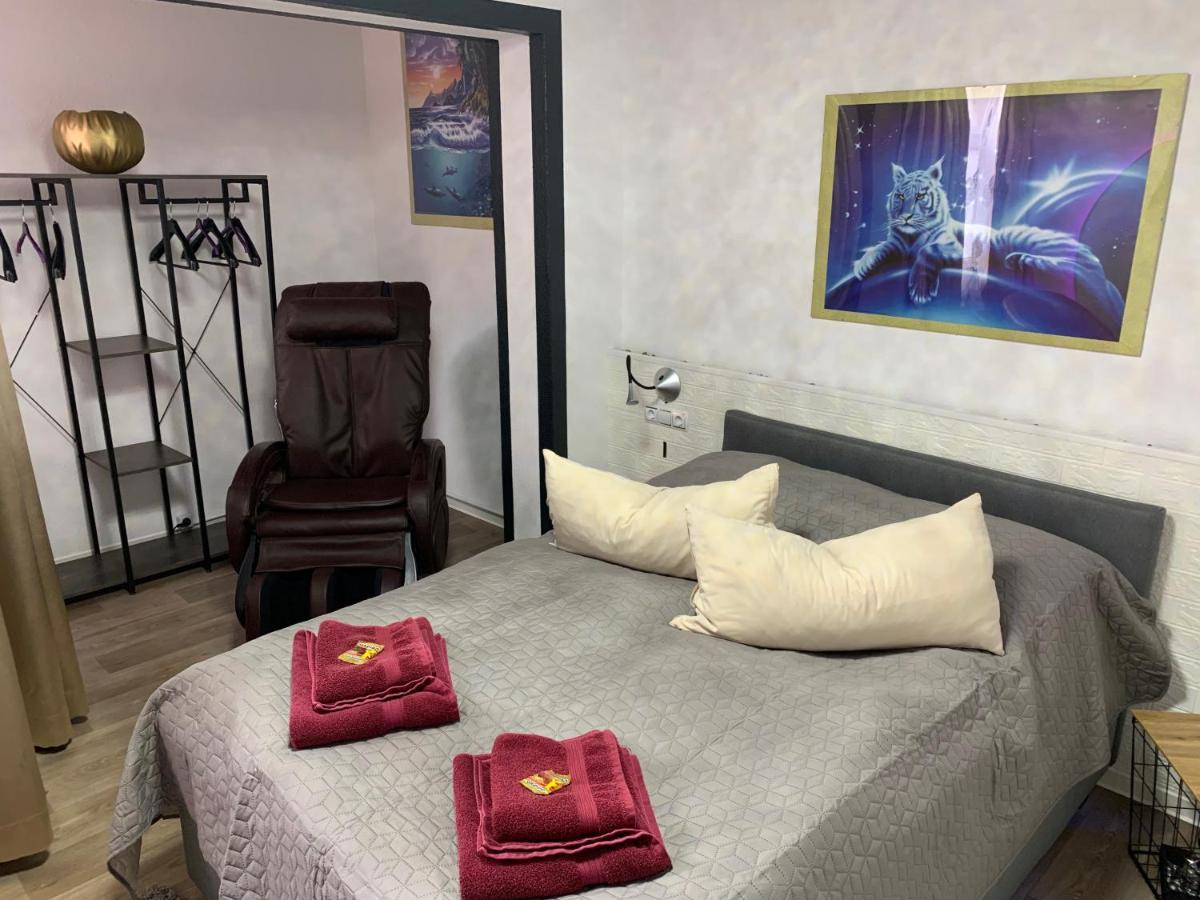 Best-Preis -Gold Suite- Mit Netflix, Self-Check-In, Ebike Ladestation, Fahrradraum, Wlan, Netflix Und Massagesessel - Direkt Am Elberadweg Im Herzen Von فيتينبيرغ المظهر الخارجي الصورة